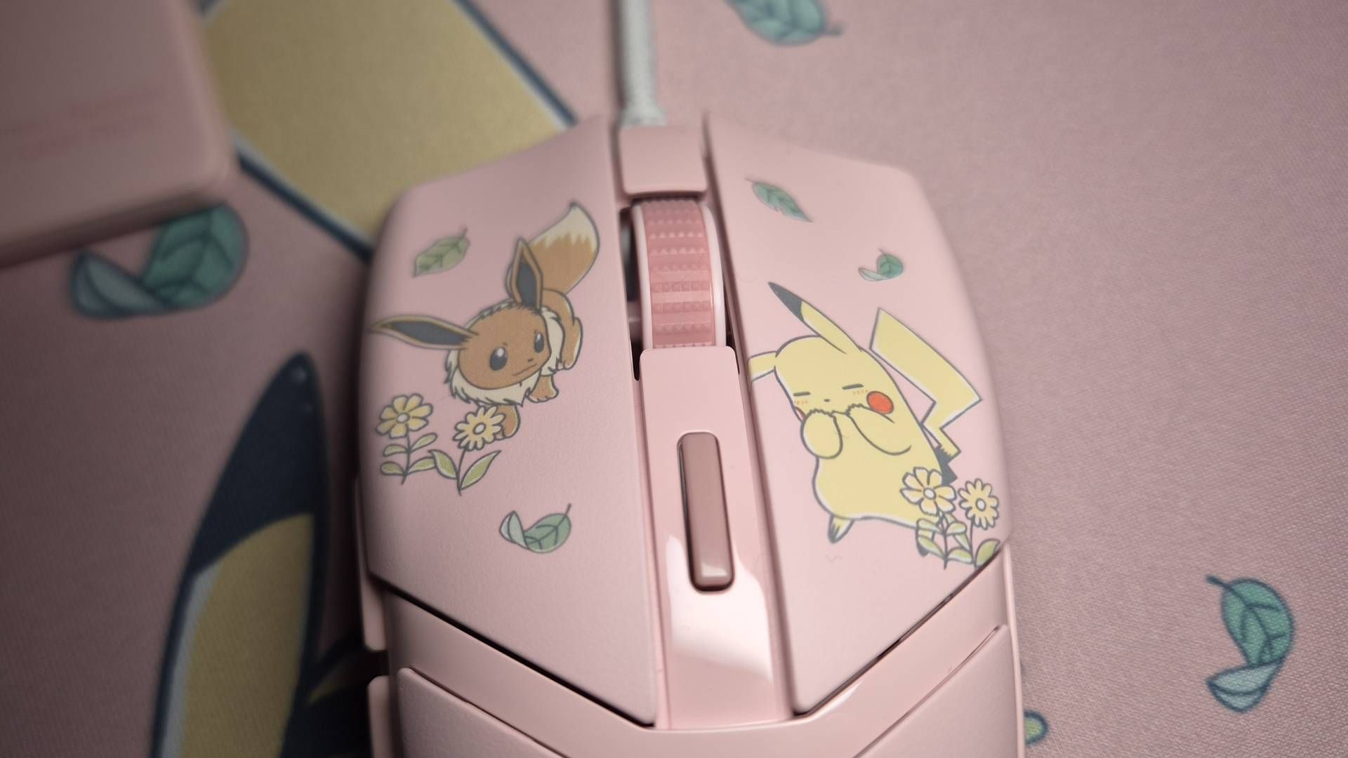 Коллекция Razer с Пикачу и Эви — такая же милая, как я и ожидал, но завышенная цена портит впечатление