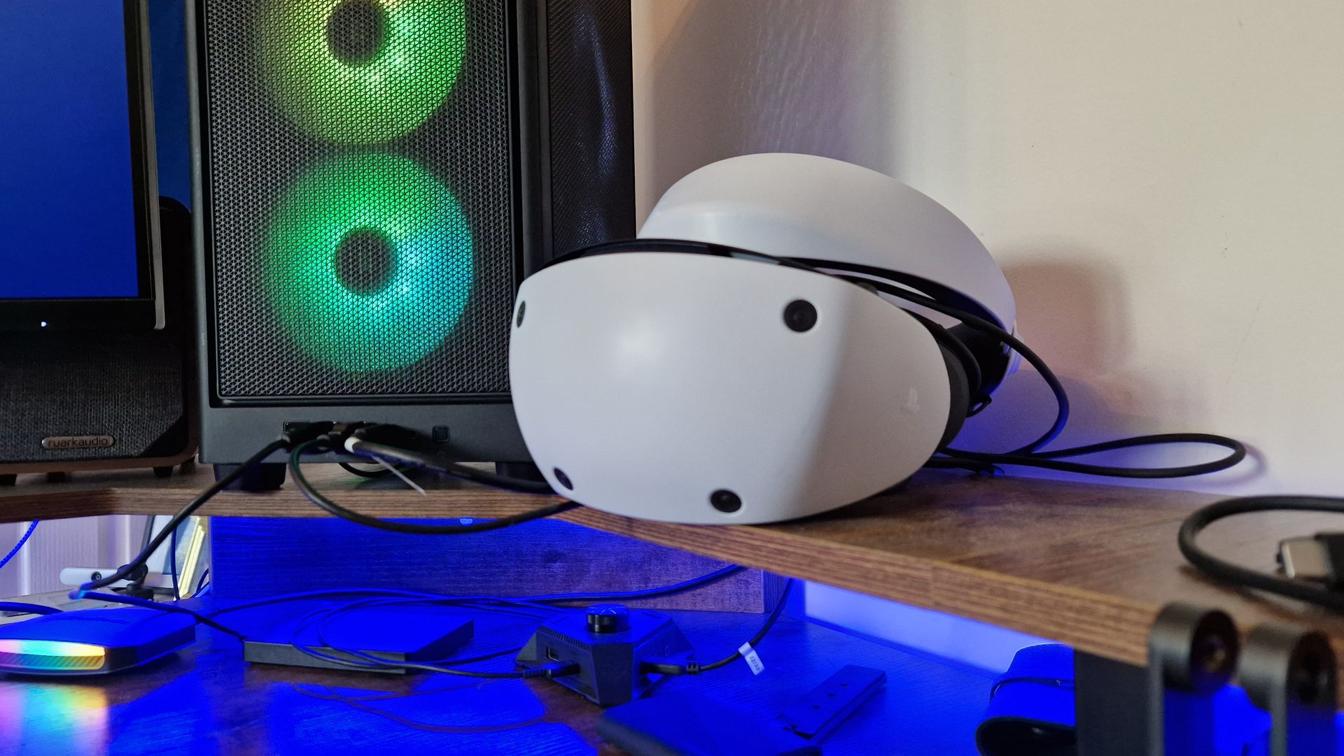 После месяцев нехватки PSVR 2 PlayStation продаёт сотни VR-патентов компании Meta
